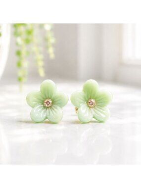 Green Floral Stud Earrings With Rhinestone Center Gold-Tone Backing Delicate Des